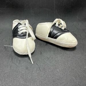 Gold Bug Vintage Infant‎ Saddle Baby Crib Shoe White Leather Black Accent Doll